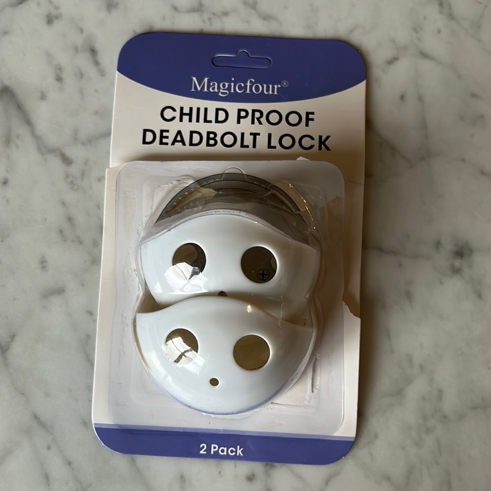 Childproof deadbolt lock cover